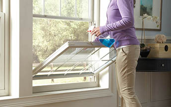 Tilt-In Sashes: Effortless cleaning and maintenance